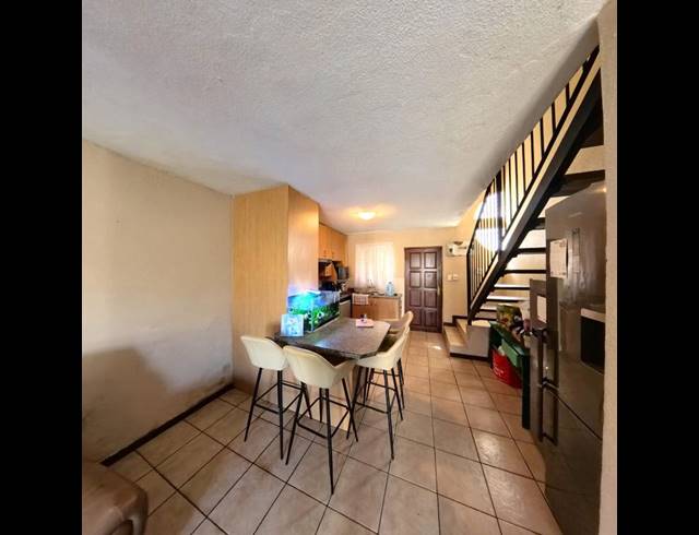 2 BEDROOM APARTMENT FOR SALE IN BIRCHLEIGH